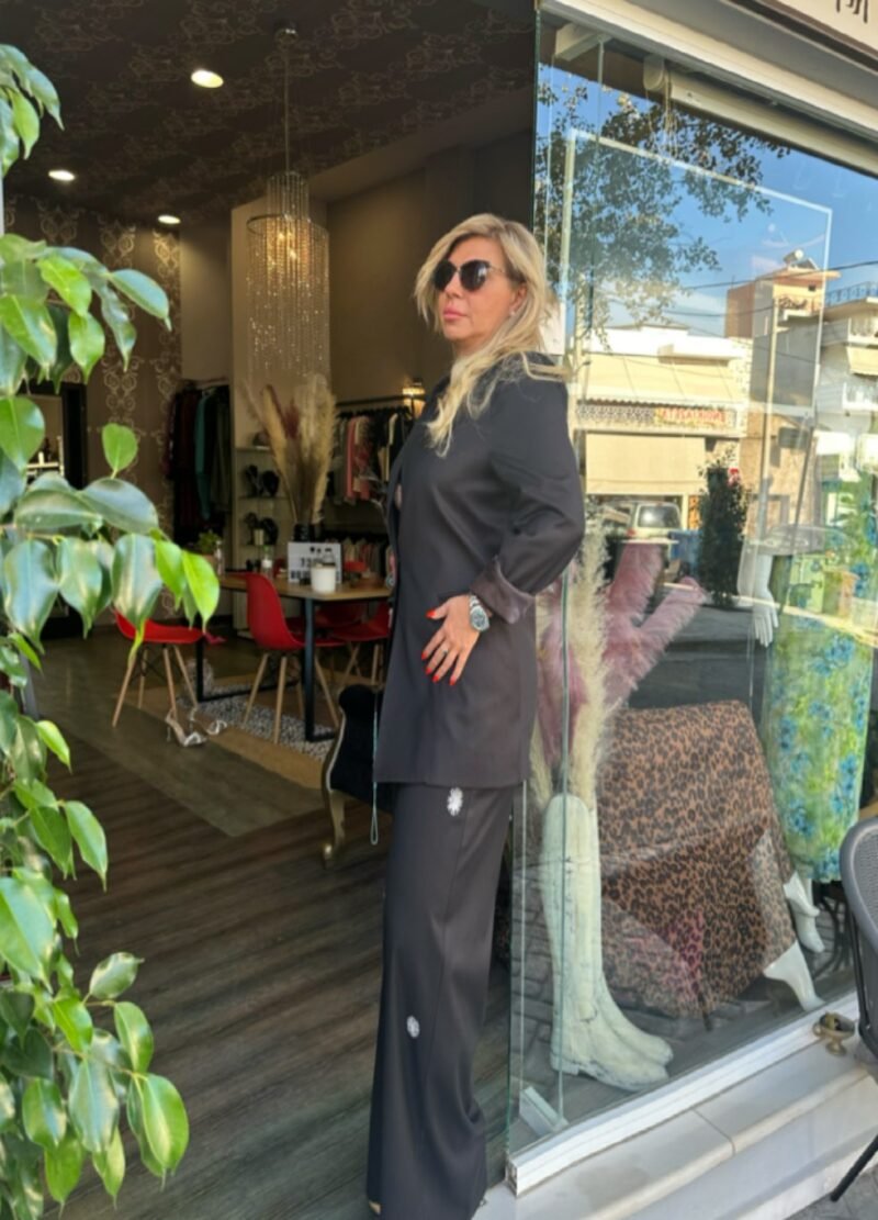 ΠΑΝΤΕΛΟΝΙ ΜΕ ΑΣΗΜΕΝΙΕΣ ΛΕΠΤΟΜΕΡΕΙΕΣ