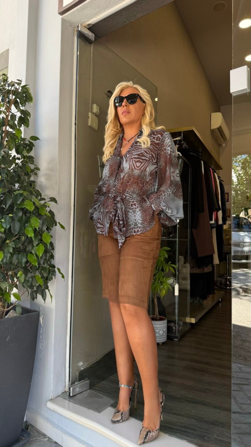 Σορτς τύπου suede