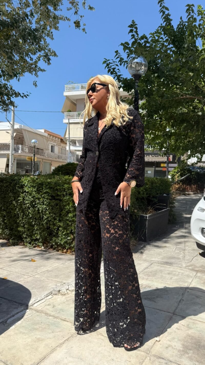 Μαύρο Δαντελένιο Σετ – Σακάκι & Παντελόνα